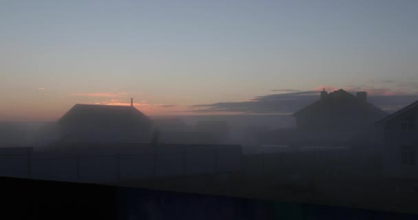 Nevoeiro e madrugada tempo lapso vídeo 4k — Vídeo de Stock