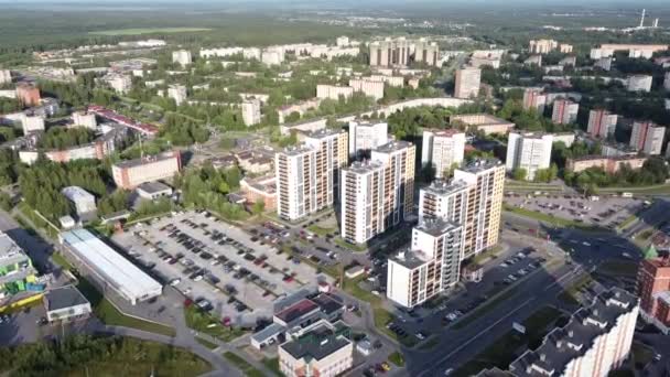 Sosnovy Bor, région de Leningrad, Russie. Vidéo aérienne — Video