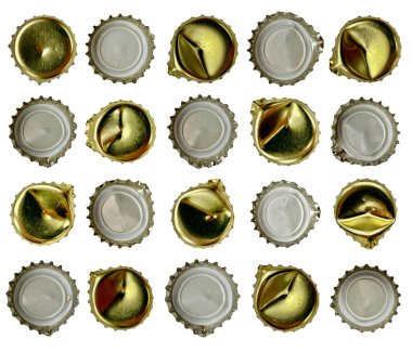 Bira kapakları beyaz arkaplanda izole edilmiş