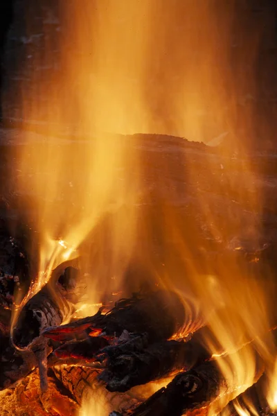 Feuer Flammen Auf Schwarzem Hintergrund Feuer Für Werbung — Stockfoto