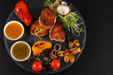 Gurme yemek ızgara domuz fileto