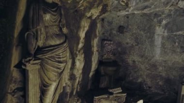 Eski aydınlanmış arkeolojik kalıntılar