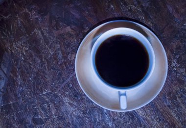 osb levha, kahve arka plan üzerinde.