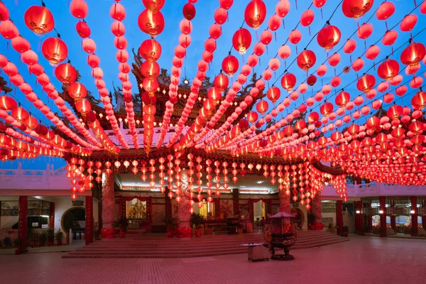 Lampion Lampiony Orientalne Wyświetlić Thean Hou Świątyni Oświetlone Chiniese Nowego — Zdjęcie stockowe