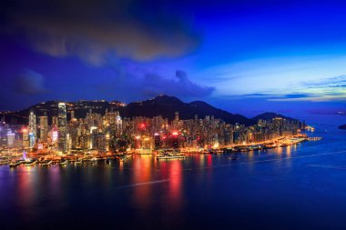 Hong Kong şehir havadan görünümü kentsel gökdelenler ile Sky100, Hong Kong görüntülemek