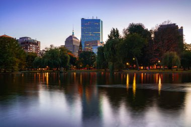Boston Massachusetts ABD Boston Kamu Bahçe gölette