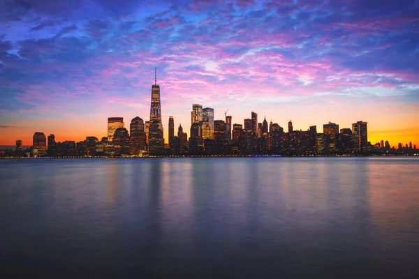 De skyline van Manhattan — Stockfoto