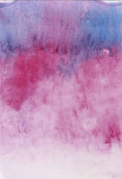 Aquarelle rose fond de papier. Peinture à la main toile de fond. Texture abstraite. Couleur corail vivant. Couleurs tendance. Nuages à gradient léger — Photo