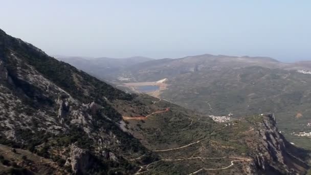 Griechenland Betoninsel Aposelemis Damm Zoom Vom Berg — Stockvideo