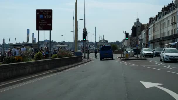 Weymouth England Ηνωμενο Βασιλειο Αυγουστοσ 2020 Car Front View Driving — Αρχείο Βίντεο