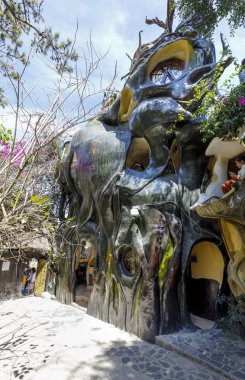 Dalat, Vietnam 'da çılgın bir evin mimarisi