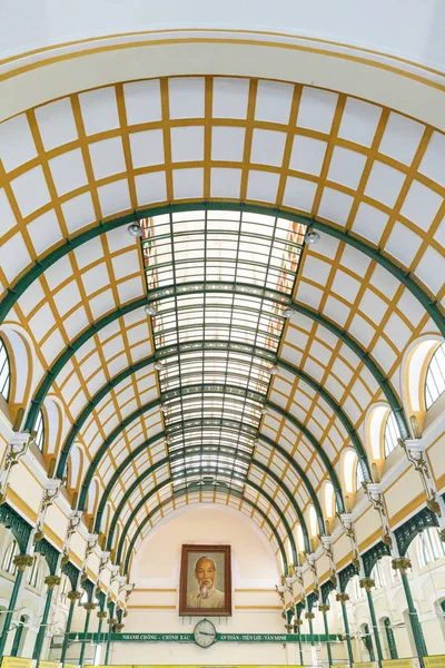 Interior of post office in Saigon, Vietnam — Stock Photo, Image