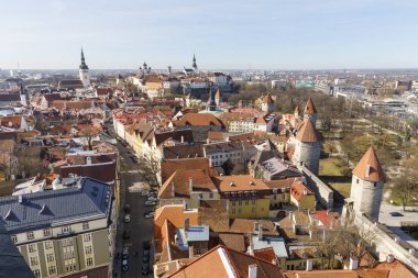 Tallinn eski şehir Cityscape görünümü, Estonya