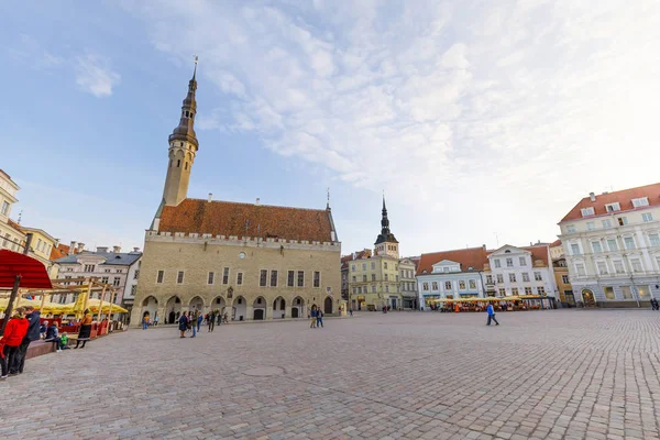 Radniční náměstí v Tallinnu, Estoina — Stock fotografie