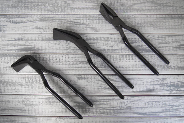 Набор из трех изогнутых и прямых плоскогубцев с углами 0, 45 и 90
