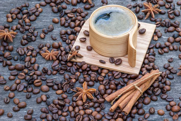 Tazza Caffè Chicchi Caffè Legno — Foto Stock