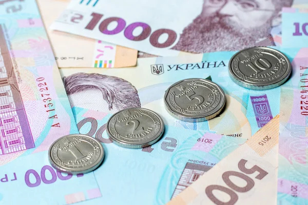 新钞票和新硬币乌克兰格里夫尼亚 — 图库照片