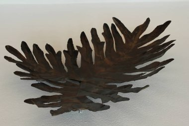 Yaprak şeklinde lamba