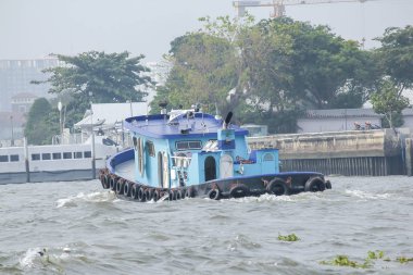 Chao Phraya Nehri'ndeki tekne