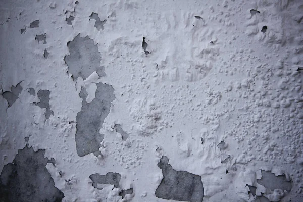 Старая Белая Стена Пилинговой Краской — стоковое фото