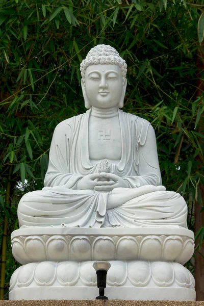 Buddha Faragott Fehér Márvány — Stock Fotó