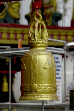 Big Bell altın asılı