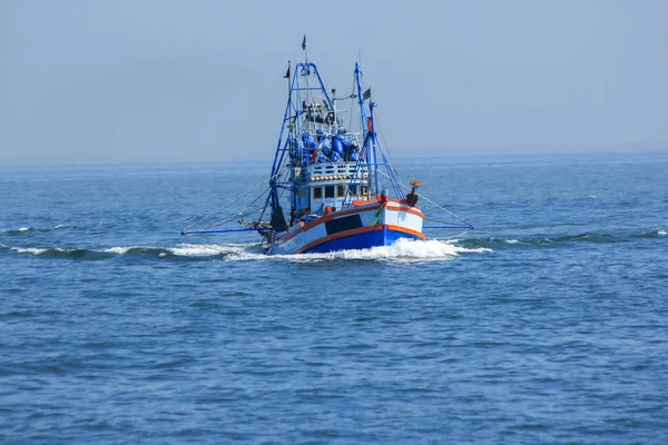 Große Fischerboote Meer — Stockfoto