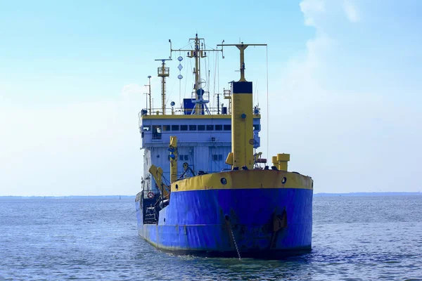 Large Tanker Anchored Sea — Stock Photo, Image