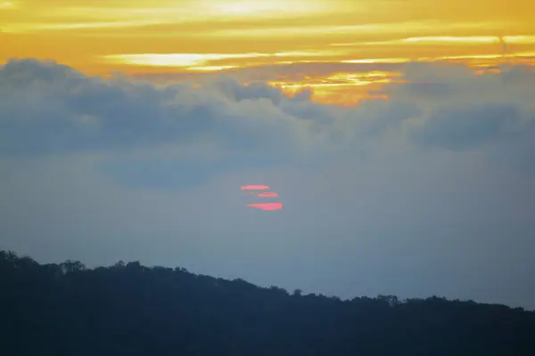 Luce Arancione Dell Alba Del Mattino — Foto Stock