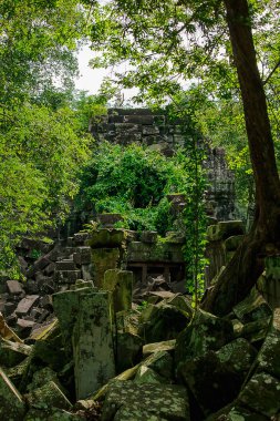 Bung Mealea Kalesi, Geçmişte çökmüş khmer Krallığı