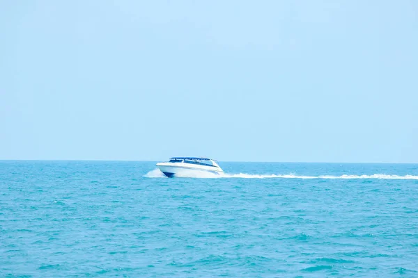 Velocidade Barco Mar Com Velocidade — Fotografia de Stock