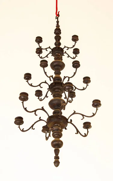 Candelabro Bronze Velho Pendurado Teto — Fotografia de Stock