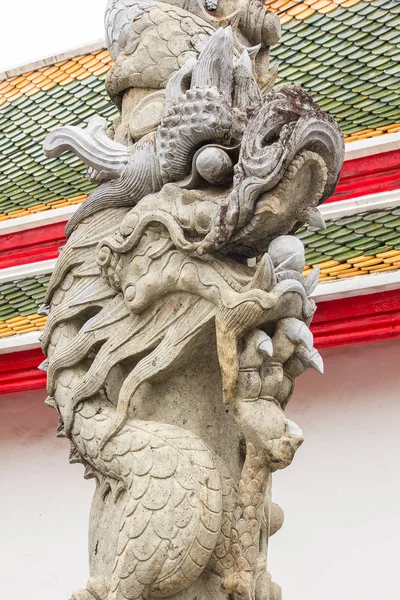 Chinese Dragon Shaped Carved Stone Thai Temples — Stock Photo, Image