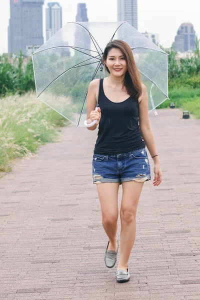 Women Walking Umbrella Path Park — Stock Photo, Image