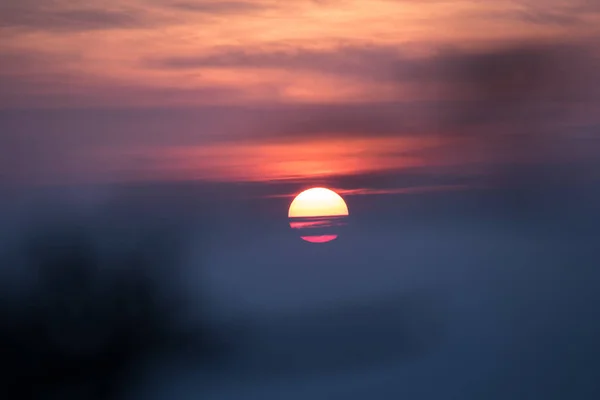 Ráno Stoupá Slunce Krásným Oranžovým Světlem — Stock fotografie