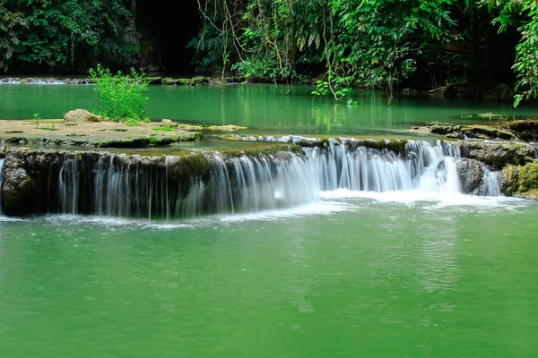 Cascadas Pequeña Naturaleza Los Bosques Tailandia —  Fotos de Stock