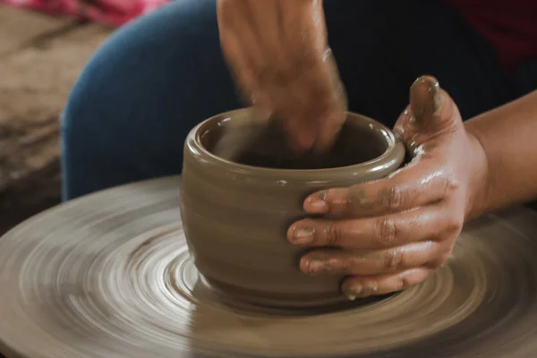 Fazendo Cerâmica Mão Para Fazer Recipiente — Fotografia de Stock