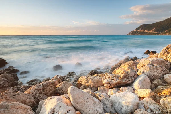 Uzun Pozlama Görüntü Pefkoulia Kayalık Plaj Lefkada Islands Yunanistan Için — Stok fotoğraf