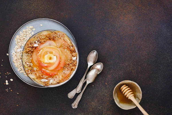 Tarta Manzana Avena Con Canela Manzanas Dulces Con Crujiente Canela — Foto de Stock