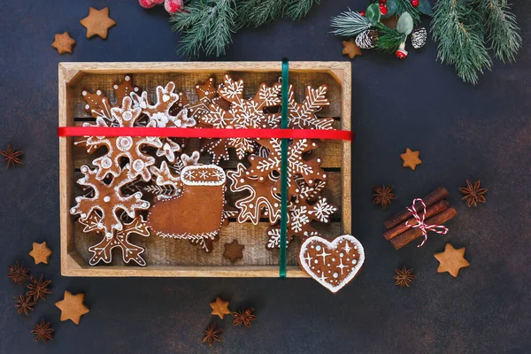 Decorated Christmas Gingerbread Cookies Placed Wooden Box Red Green Ribbon — Stock Photo, Image