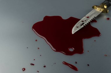 suç mahalli kavramı, kanlar içinde bir savaş bıçak yakın