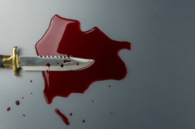 suç mahalli kavramı, kanlar içinde bir savaş bıçak yakın