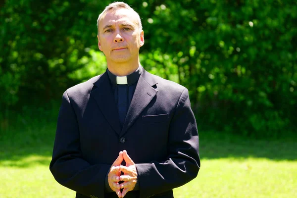 Good Looking Catholic Priest Standing Garden Looking Seriously — Stock Photo, Image