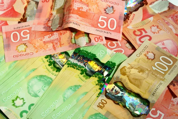 Montreal Quebec Canada Dicembre 2018 Molte Banconote Dollari Canadesi Distribuiscono — Foto Stock
