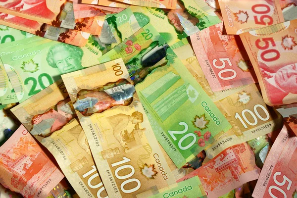 Montreal Quebec Canada Dicembre 2018 Molte Banconote Dollari Canadesi Distribuiscono — Foto Stock