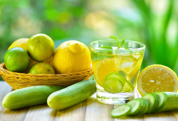 Detox Water Drink Lemon Cucumber Glass — Stock Photo, Image