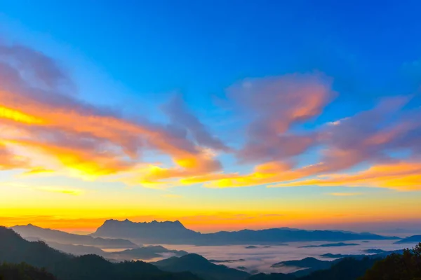 Landscape Sunrise Mountain Doi Luang Chiang Dao Chiangmai Thailand — Stock Photo, Image