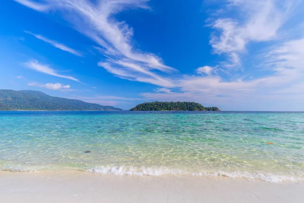 Playa Tropical Paradisíaca Cielo Azul Tailandia — Foto de Stock