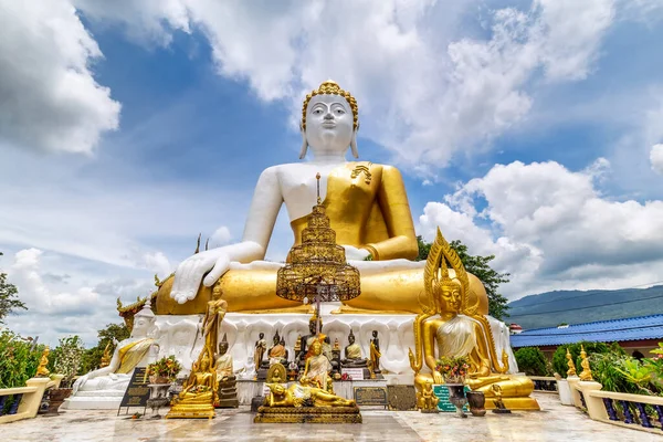 Grande Buda Wat Phra Que Doi Kham Chiang Mai Tailândia — Fotografia de Stock