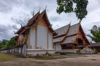 Wat Kong kan, Mae Chaem Bölgesi 'nde eski ve güzel bir tapınak, Chiang Mai Eyaleti. Kuzey Tayland 